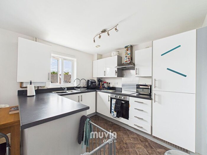 2 Bedroom Flat For Sale In Perryfields, Braintree, CM7