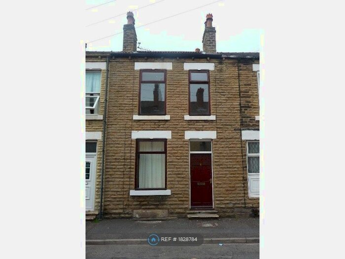 2 Bedroom Terraced House To Rent In Grosvenor Street, Wakefield, WF1