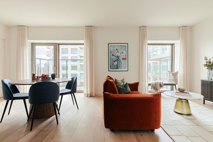 1 Bedroom Flat For Sale In Starboard Way, London, E16