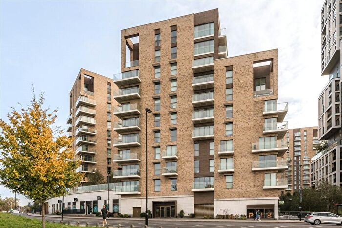 2 Bedroom Apartment To Rent In Kidbrooke Park Road, London, SE3