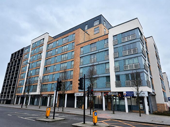 2 Bedroom Apartment For Sale In London Road, Croydon, CR0