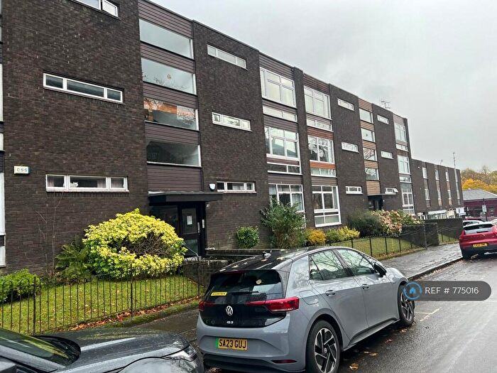 2 Bedroom Flat To Rent In Lauderdale Gardens, Glasgow, G12