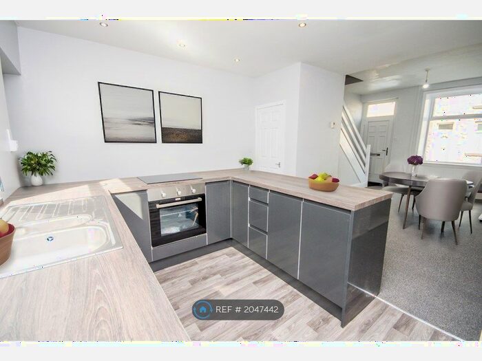 2 Bedroom Terraced House To Rent In Ingham Street, Padiham, Burnley, BB12