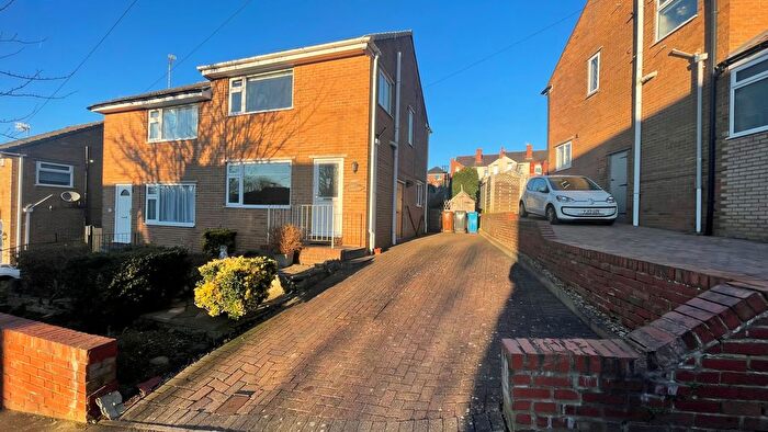 3 Bedroom Semi Detached House To Rent In Moor View Road, Sheffield, S8