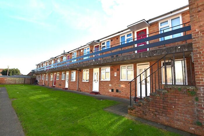 1 Bedroom Apartment For Sale In Kingston Close, Ramsgate, CT12