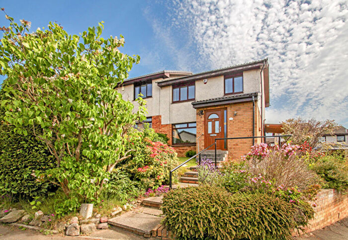 3 Bedroom Semi-Detached House For Sale In Birrell Drive, Dunfermline, Dunfermline, KY11