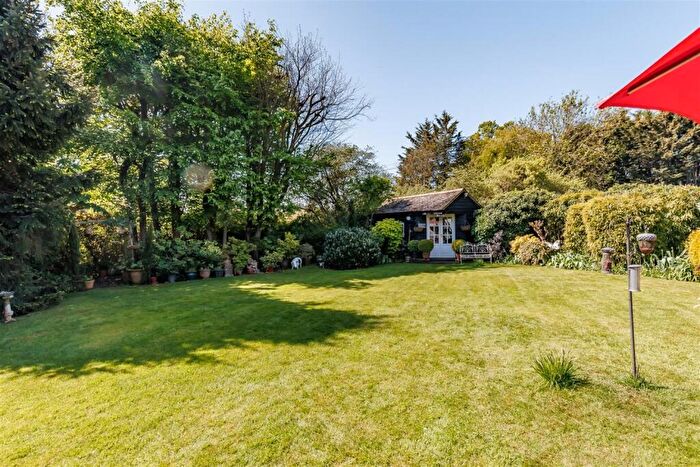 3 Bedroom Semi-Detached House For Sale In The Elms, Masons Bridge Farm Rd, Fiddlers Hamlet, Epping, CM16
