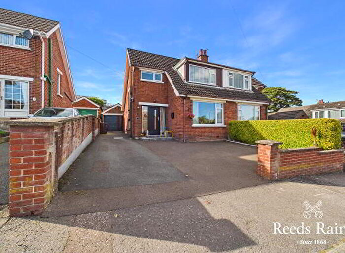 3 Bedroom Semi-Detached House For Sale In Glenview Gardens, Belfast, BT5