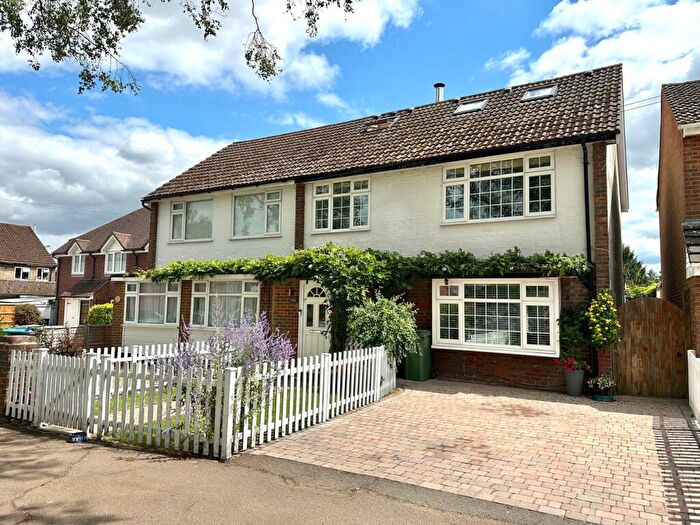 4 Bedroom Semi-Detached House For Sale In Old Dean, Bovingdon, HP3