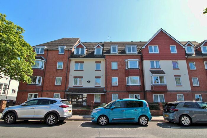 1 Bedroom Property For Sale In Granada Road, Southsea, PO4