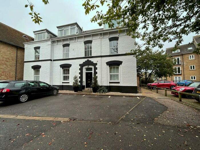 1 Bedroom Apartment To Rent In London Road, St. Ives, Cambridgeshire, PE27