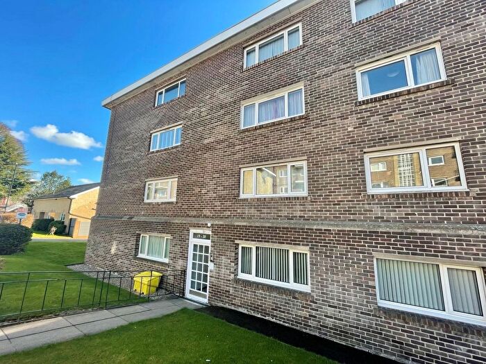 1 Bedroom Flat To Rent In Fulwood Park Mansions, Sheffield, S10