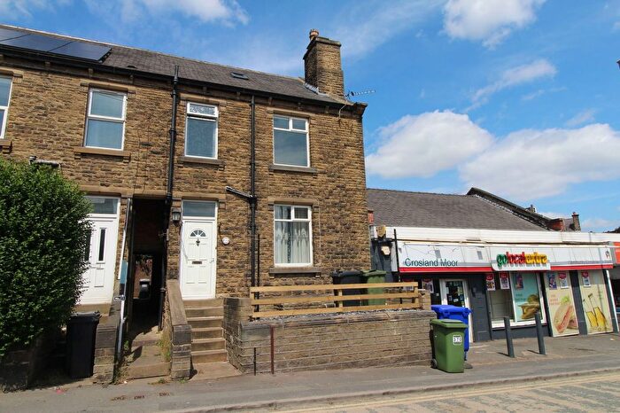 2 Bedroom Terraced House To Rent In Blackmoorfoot Road, Crossland Moor, HD4