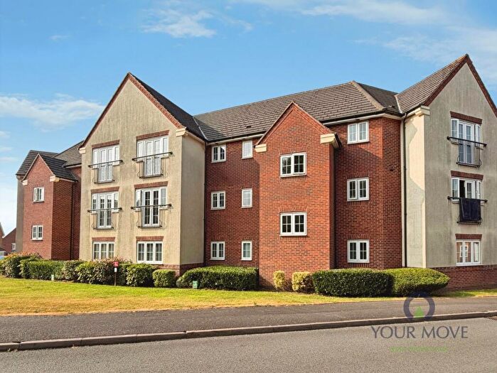 2 Bedroom Flat To Rent In Glaslyn Avenue, Rowley Regis, West Midlands, B65