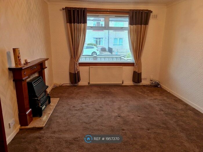 2 Bedroom Flat To Rent In Stark Avenue, Camelon, Falkirk, FK1