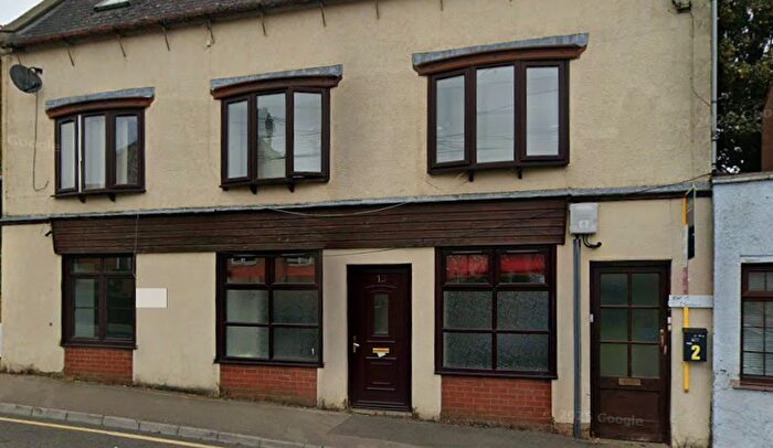 2 Bedroom Flat To Rent In Flat Herriotts Lane, Wellingborough, NN8