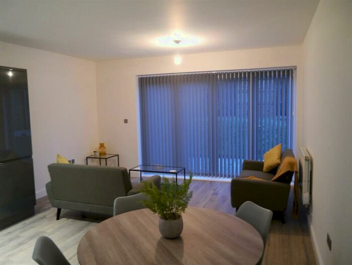 2 Bedroom Apartment To Rent In Park Terrace, Waterloo, Liverpool, L22
