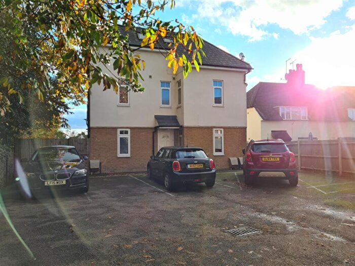 1 Bedroom Flat To Rent In Victoria Orchard, Maidstone, ME16