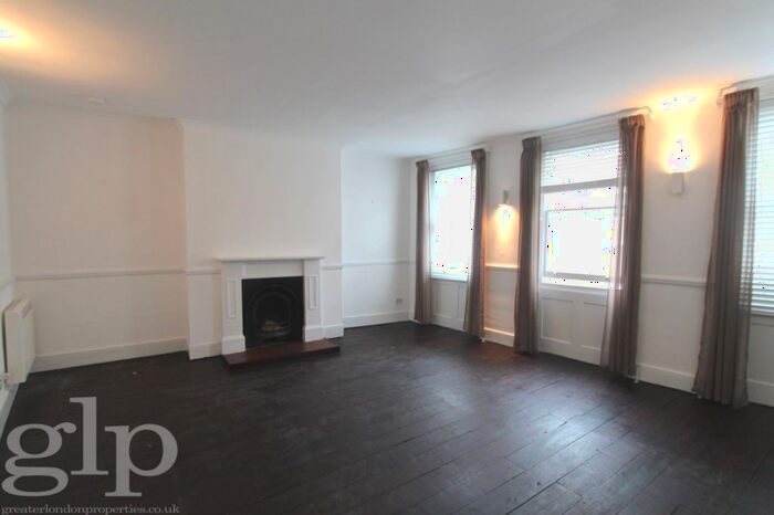 2 Bedroom Flat To Rent In Brewer Street, London, W1F