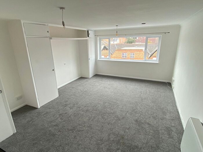 1 Bedroom Studio To Rent In Dalton Street, Deana Court Dalton Street, ME7