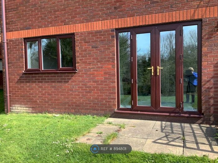 1 Bedroom Flat To Rent In Lawn Lane, Hemel Hempstead, HP3