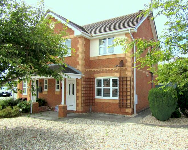 3 Bedroom SemiDetached House To Rent In Parc Morfa, Kinmel Bay LL18