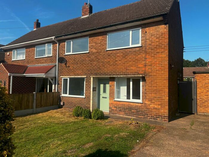 3 Bedroom House To Rent In Friar Lane, Warsop, NG20