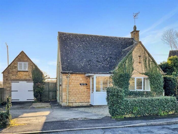 4 Bedroom Detached House To Rent In Littleworth, Chipping Campden, GL55