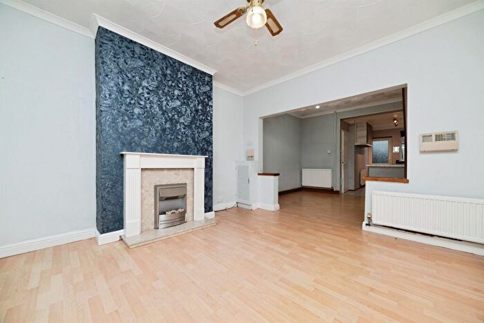 2 Bedroom Terraced House For Sale In Wharncliffe Street, Hull, HU5