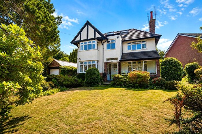 4 Bedroom Detached House For Sale In Irby Road, Heswall, Wirral, CH61