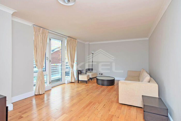 3 Bedroom Apartment To Rent In Abbey Road, St Johns Wood, London, NW8