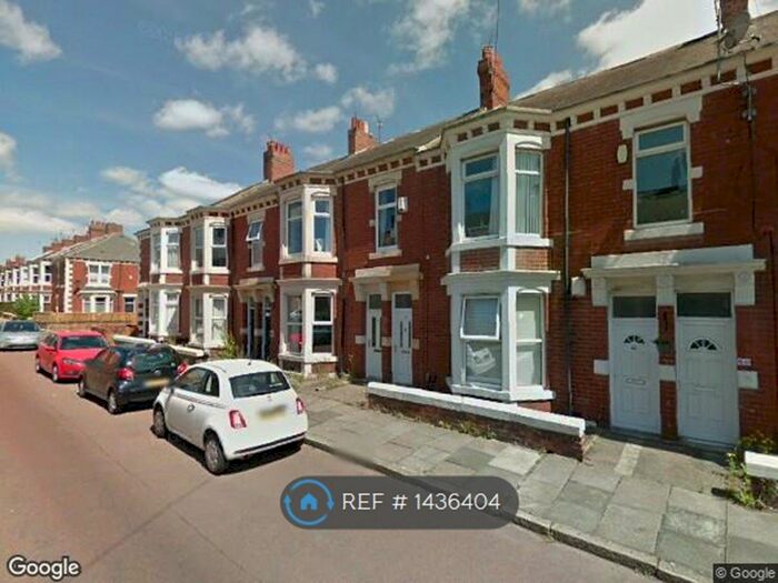 3 Bedroom Flat To Rent In Whitefield Terrace, Newcastle Upon Tyne, NE6
