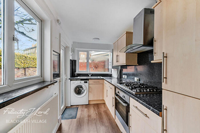 3 Bedroom Semi Detached House For Sale In Silk Mills Path, London, SE13