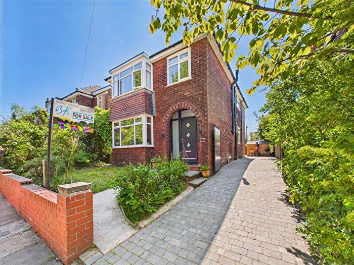 4 Bedroom Detached House For Sale In Moss Lane, Alkrington, Middleton, M24