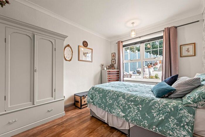 2 Bedroom Detached Bungalow For Sale In Newbridge Lane, Old Whittington, Chesterfield, S41
