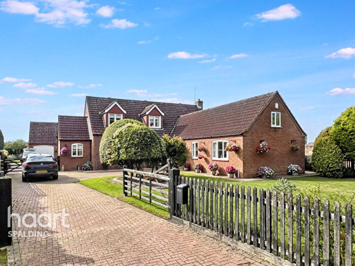 5 Bedroom Detached House For Sale In Wisbech Road, Long Sutton, PE12