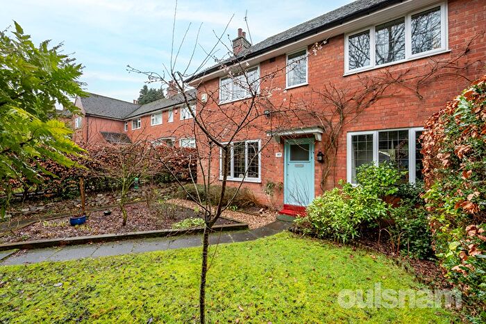 3 Bedroom Semi Detached House For Sale In Hole Lane, Bournville Village Trust, Northfield, Birmingham, B31