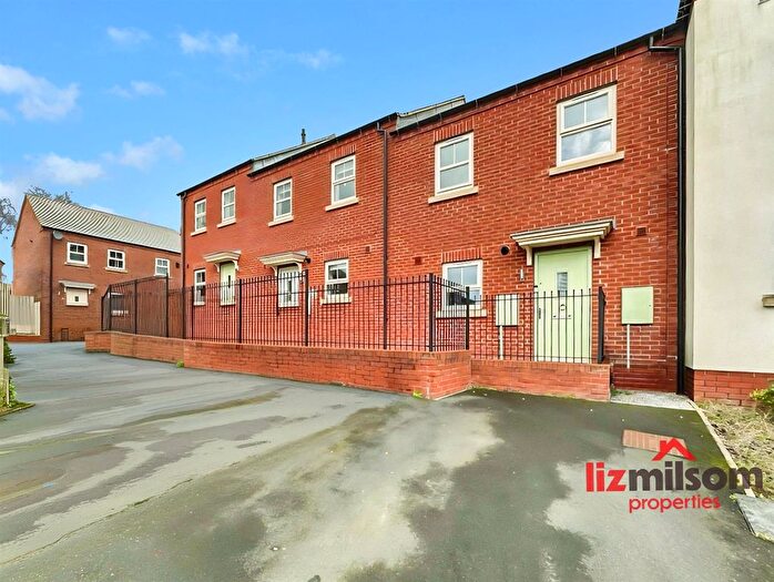 3 Bedroom Terraced House For Sale In Rowan Drive, Midway, Swadlincote, DE11