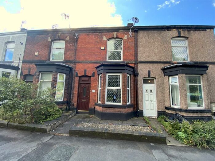 2 Bedroom Terraced House To Rent In Rochdale Old Road, Bury, BL9