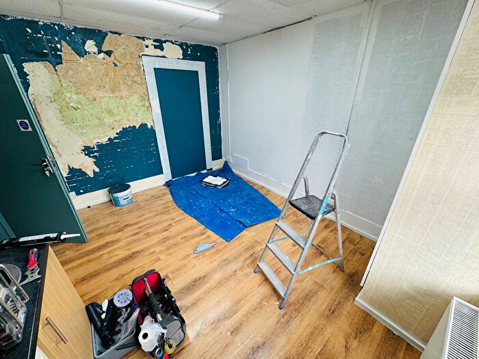 Studio To Rent In London Road, Thornton Heath, CR7