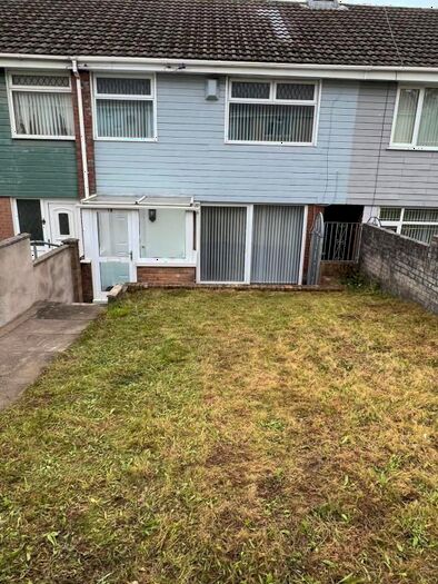 3 Bedroom Terraced House To Rent In Lloyd Road, Treboeth, Swansea, SA5