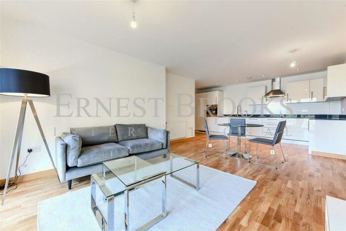 1 Bedroom Apartment To Rent In Mill Pond Road, Langley Square, Dartford, DA1