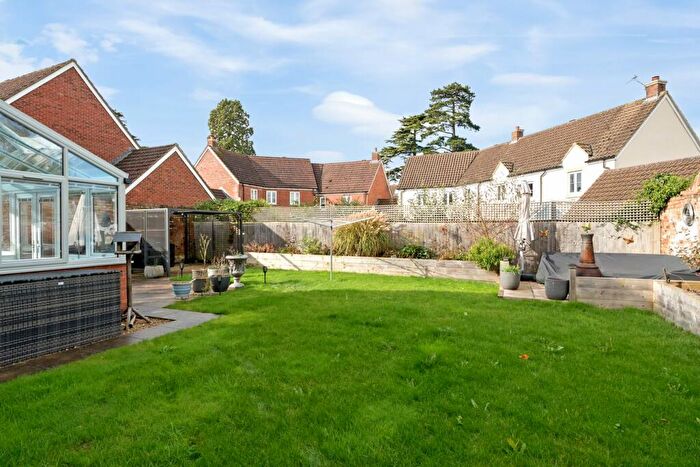 5 Bedroom Detached House For Sale In Parklands Orchard, Whitminster, GL2
