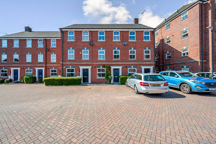 4 Bedroom Terraced House For Sale In Magnus Court, Derby, DE21