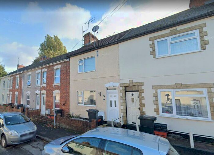 2 Bedroom Terraced House To Rent In Bedroom House To Rent, Radnor Street, Town Centre, SN1