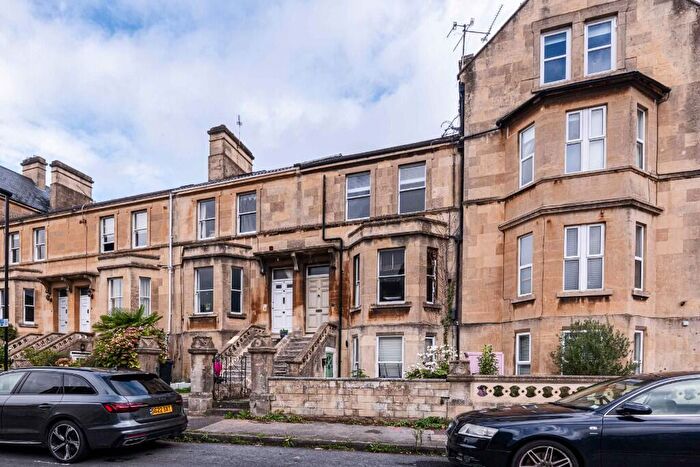 1 Bedroom Flat To Rent In Lime Grove, Widcombe, Bath, BA2