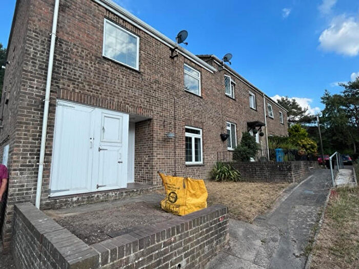 3 Bedroom Semi Detached House To Rent In Knowlton Road, Canford Heath, BH17