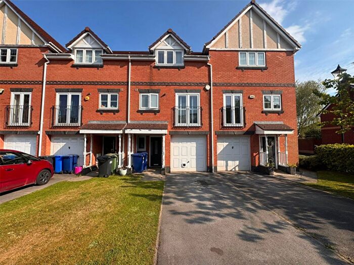 4 Bedroom Town House For Sale In Upton Rocks Avenue, Widnes, Cheshire, WA8