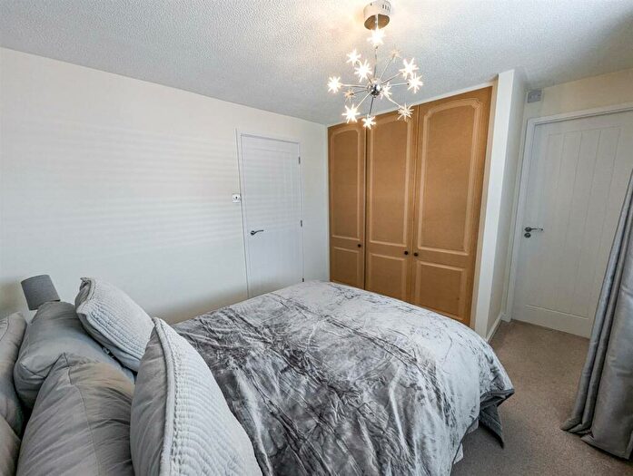 3 Bedroom Detached House For Sale In Barth Close, Great Oakley, Corby, NN18