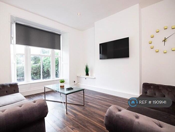 6 Bedroom Terraced House To Rent In Smithdown Road, Liverpool, L15